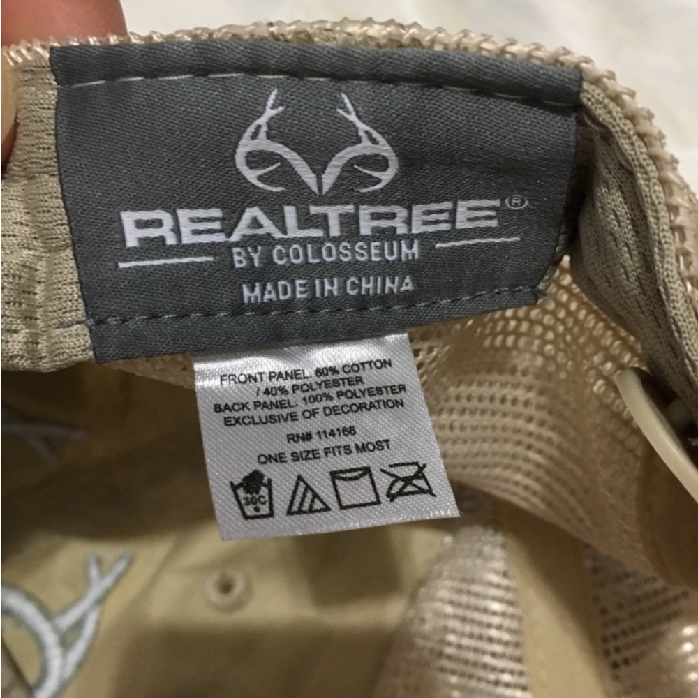 NWT Realtree Men’s Adjustable Camouflage Hat for Hunting Fishing Outdoors - Picture 5 of 8